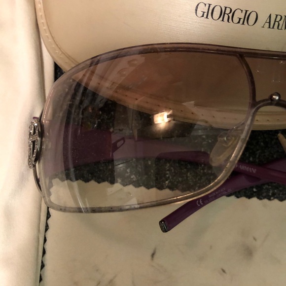 Authentic Giorgio Armani Sunglasses Set - Picture 2 of 6